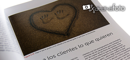 Momentos especiales, un libro completo para bodas y reportaje social