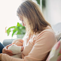 Suplementación de la lactancia materna: cuándo es necesario suplementar y qué métodos  existen