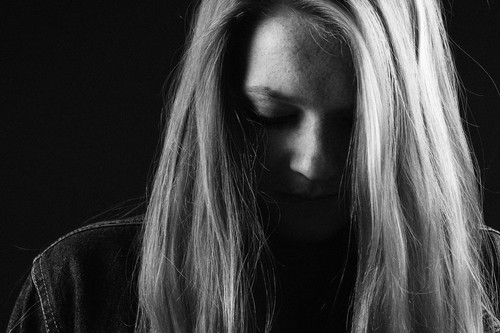 Psicosis postparto: así es el trastorno que ha padecido la mejor amiga de la cantante Adele