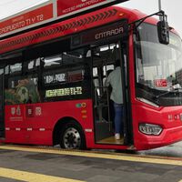 En CDMX, la gente está dejando de usar el Metrobús. La gente prefiere el Trolebús y Cablebús, según datos del INEGI 