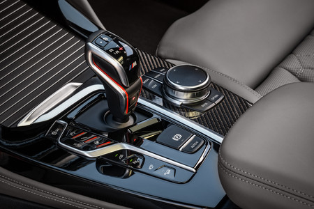 BMW X4 M Competition interior