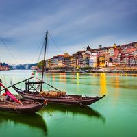Disfruta de dos románticas noches en Oporto vuelo + hotel desde 140 euros 