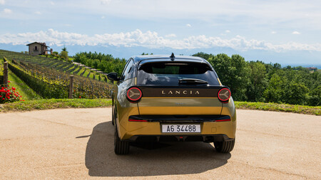 Lancia Ypsilon 2024 7