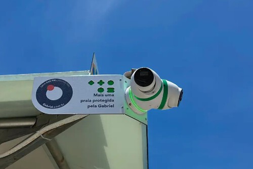 câmera da empresa gabriel tecnologia instalada em quiosque. Créditos: Gabriel Tecnologia