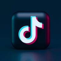 Si todavía no nos sigues en TikTok, ahora puedes hacerlo para recibir las mejores ofertas 