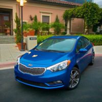 KIA Forte 2016: Precios, versiones y equipamiento en México