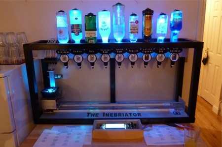 The Inebriator, sirve cocteles de forma automatizada gracias a Arduino