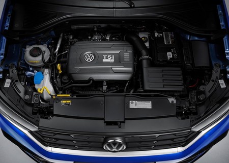 Volkswagen aún ve vida en los motores a combustión gracias a los combustibles sintéticos