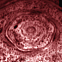 Imágenes del enigmático hexágono de Saturno