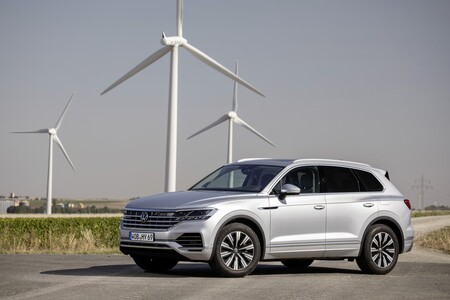 Volkswagen Touareg Phev 03