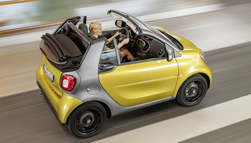 smart fortwo cabrio: tres en uno, para la próxima primavera