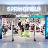 Springfield tiene la chaqueta buena, bonita y barata que no dejaremos de usar esta primavera: se está empezando a agotar