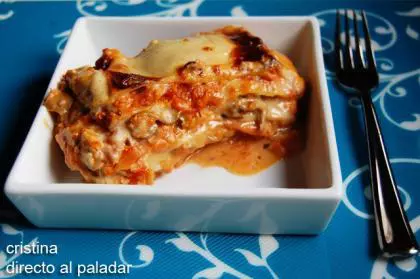 Lasaña de carne y champiñones. Receta