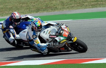 De Angelis se lleva la pole en el último suspiro