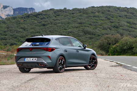 Cupra Leon VZ eHybrid 2025