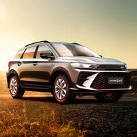 SWM G01 y G01F: dos SUV compactos chinos de traje italiano, muy equipados y a precio de SEAT Arona