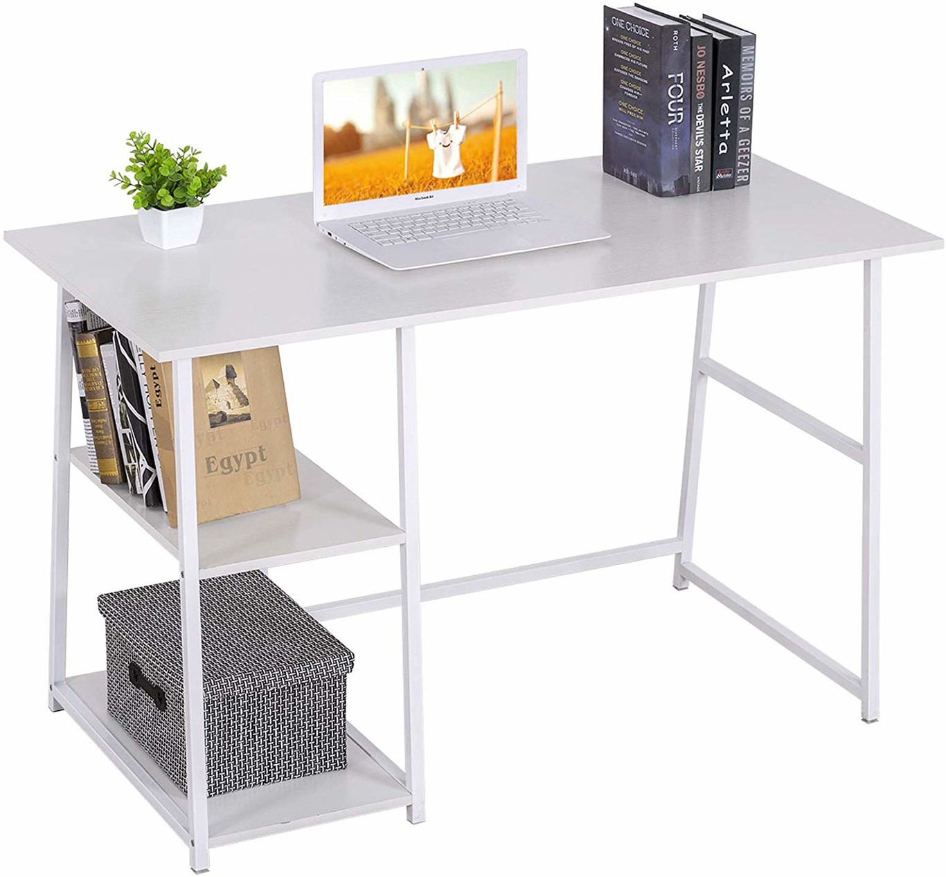 15 objetos básicos de Amazon con los que crear un pequeño escritorio en