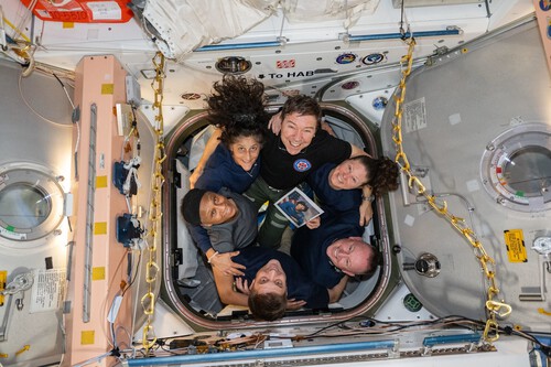 Astronautas / Imagem: NASA, CMSA, NASA