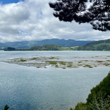 El pueblo pesquero más auténtico y tranquilo de Galicia para una escapada a la playa playas en la que ponerse morado a cocina marinera 