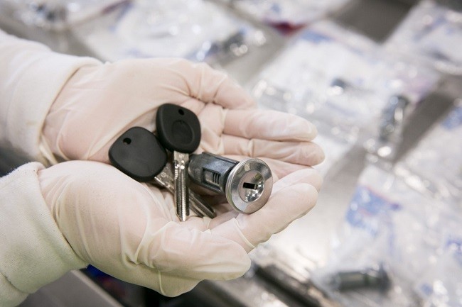 Otra vuelta de tuerca: Los bombines defectuosos de GM ahora explotan en la cara a la NHTSA