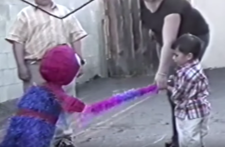 Un niño ve violencia donde nosotros vemos fiesta: ¿les damos mensajes negativos a nuestros niños sin darnos cuenta?