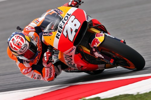 Dani Pedrosa logra una pole por la mínima. Dovizioso tercero y Márquez con una inoportuna caída