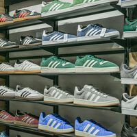 Estas Adidas Gazelle por 30 euros son la compra que no esperabas hacer en rebajas y que va a alegrarte el verano  