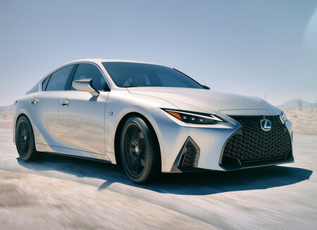 Lexus Is