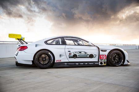 Aunque no lo parezca, este es el BMW Art Car de John Baldessari
