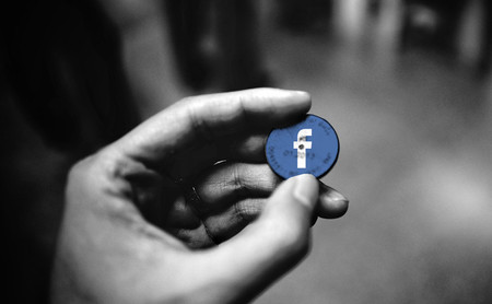 Facebook está abierto a replantear Libra lanzando varias 'stablecoins' vinculadas a monedas como el dólar o el euro