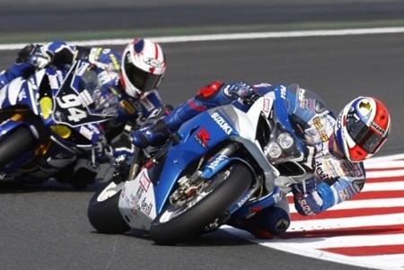suzuki-endurance-racing-team-durante-el-bol-dor-2009.jpg
