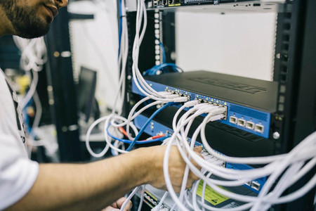 El teletrabajo hace que la empresa mire a la nube de otra manera
