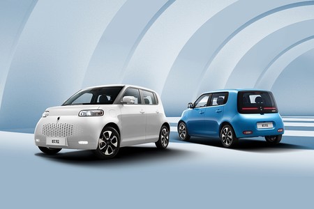 El ORA R2 es otro coche eléctrico chino barato que promete mucho por muy poco, y que no veremos en Europa