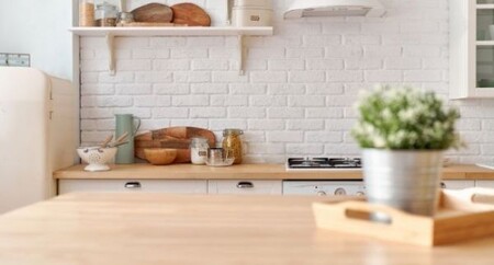 Un banco para comer en la cocina  Cocinas casa de campo, Decoración de  unas, Diseño de interiores de cocina