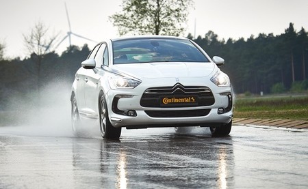 Conti.eContact: el neumático de Continental para híbridos y eléctricos