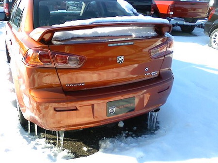 Dodge Caliber Mitsubishi Lancer 1