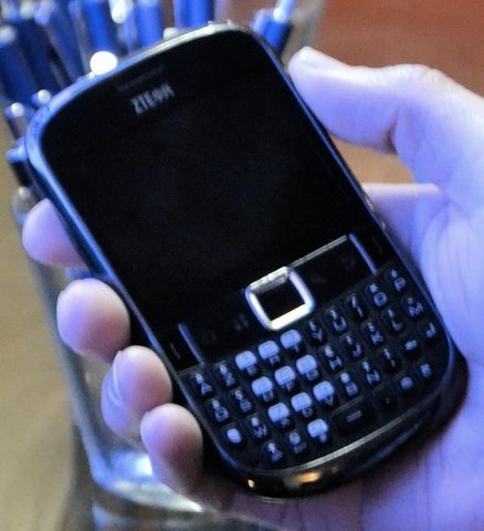 ZTE Tureis, Android asequible con apariencia de BlackBerry para agosto