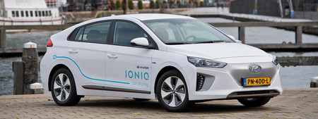 ¡Otro más! Ya hay 100 Hyundai IONIQ eléctricos funcionando como carsharing en Amsterdam