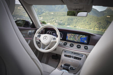 Mercedes-Benz Clase E Cabrio, prueba contacto