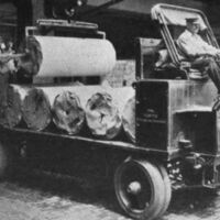 Ni Tesla, ni diésel. Creíamos que son el futuro, pero hace más de 100 años una empresa ya era rentable gracias a 20 camiones eléctricos
