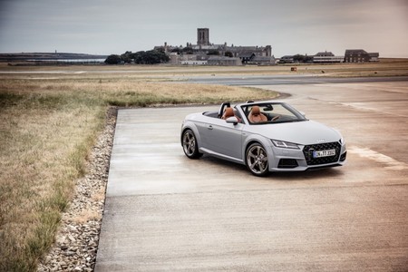 Audi celebra los primeros 20 años del TT con una edición ¡especial y limitada!