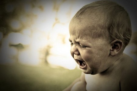 El llanto excesivo en la infancia podría derivar en problemas de comportamiento