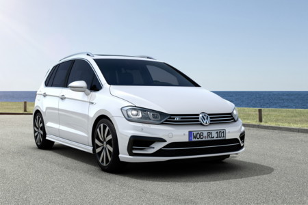 Pack R-Line para el Volkswagen Golf Sportsvan, deportivizando un monovolumen