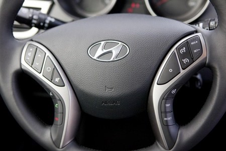 Volante Hyundai i30