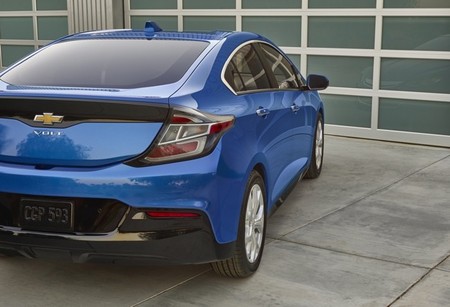 Chevrolet Volt 2016 650 21