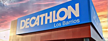Encontramos en Decathlon la chaqueta definitiva para hacer senderismo en otoño: repele el agua y te protege del frío y la lluvia 
