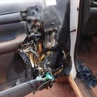 ¿Es peligroso guardar gel antibacterial en el auto? Todo lo que sabemos sobre las fotos virales de coches y explosiones