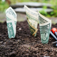 Cuándo empezar a pagar todo lo que estamos aplazando en los negocios