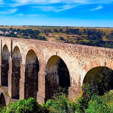 A menos de 2 horas de CDMX: el balneario secreto de Morelos que parece un pueblo fantasma