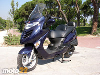 Prueba de la Kymco Grand Dink 125 (2/3)